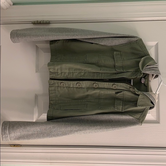 Jacket - Picture 2 of 5